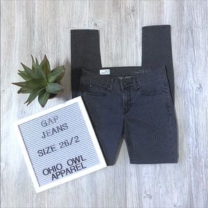 EUC GAP 1969 Snakeskin Printed Skinny Legging Jean